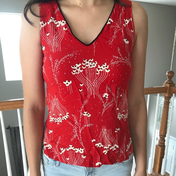Patterned Blouse - Picture 2 of 3